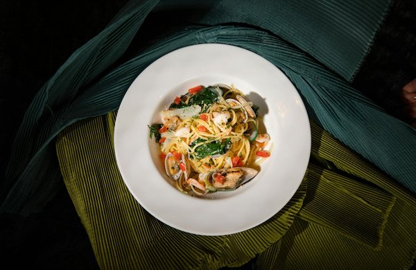 Elevate Your Business Formal Look: Expert Tips for Styling a Checkered Wool Scarf